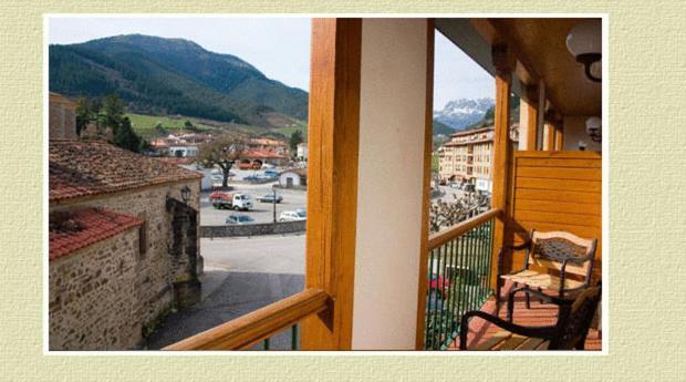 Apartamentos Brisas Del Deva ซานตานเดร์ ภายนอก รูปภาพ